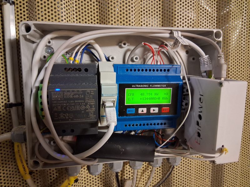 EpiPower gateway med TUF 2000M ultraljudsm&auml;tare installerad p&aring; s&aring;gverk